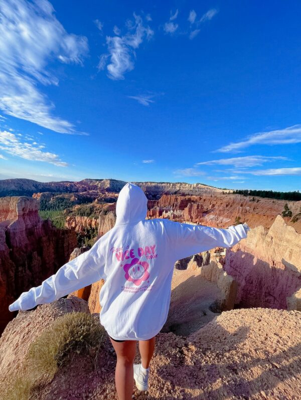 Pink Oversized Hoodie With Inspirational Quote - 'Have A Nice Day' - Cozy Beachwear Sweatshirt Gift For Her - Matching Best Friend Trendy